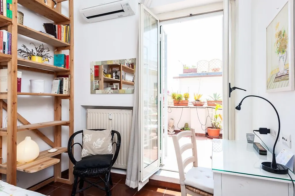 Otranto Apartment Rome